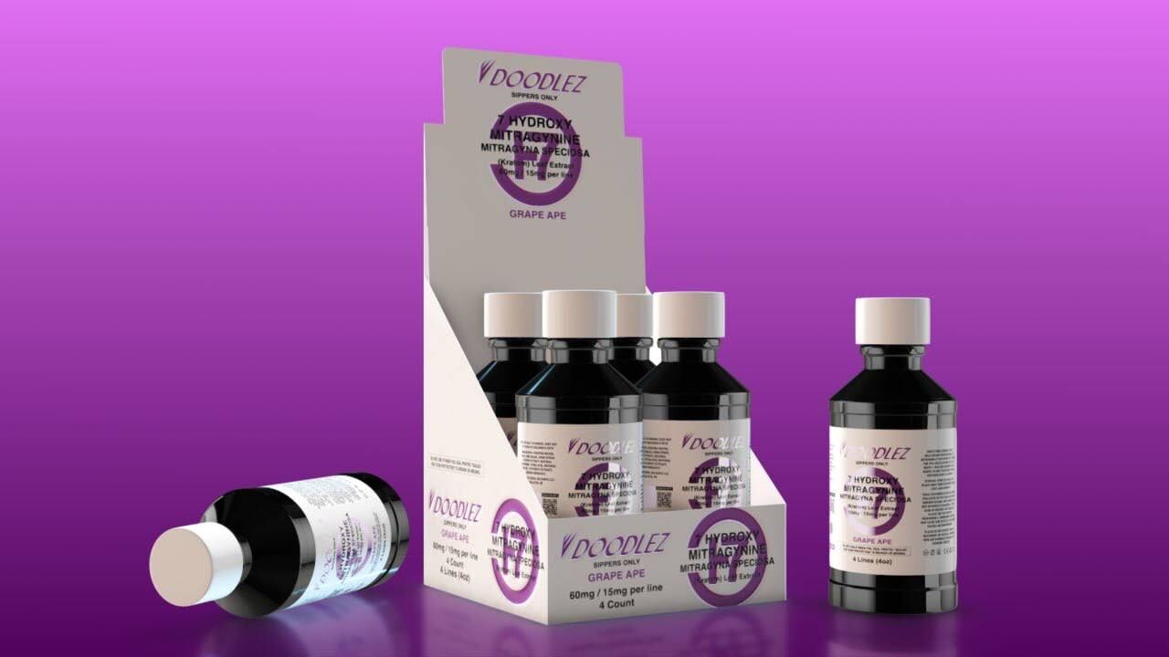 Display box with 4 bottles of 7-Hidroxy Kratom Syrup, falvor Grape Ape, in a purple background
